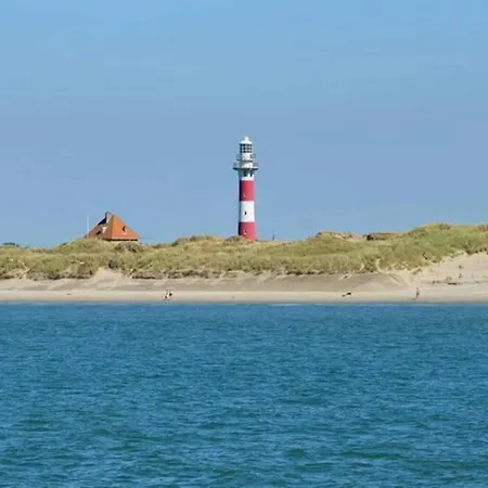 Gezellige Chalet In Nieuwpoort - Opkuis Inbegrepen In De Prijs Oostduinkerke Exterior photo